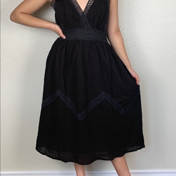 Black Cotton Dress - Picture 6 of 8